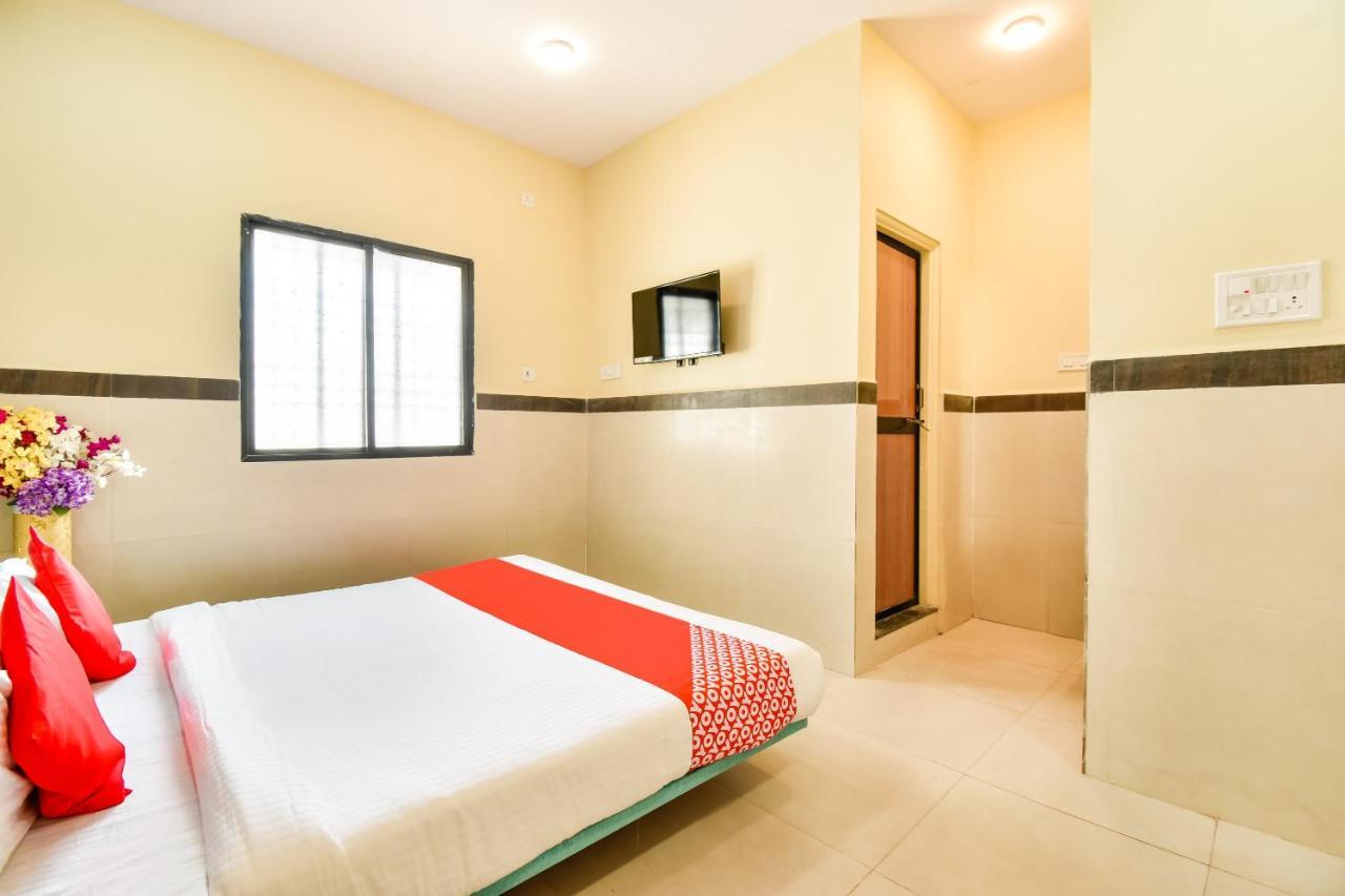 Oyo Hotel Karemore Celebration Bhandāra Dış mekan fotoğraf